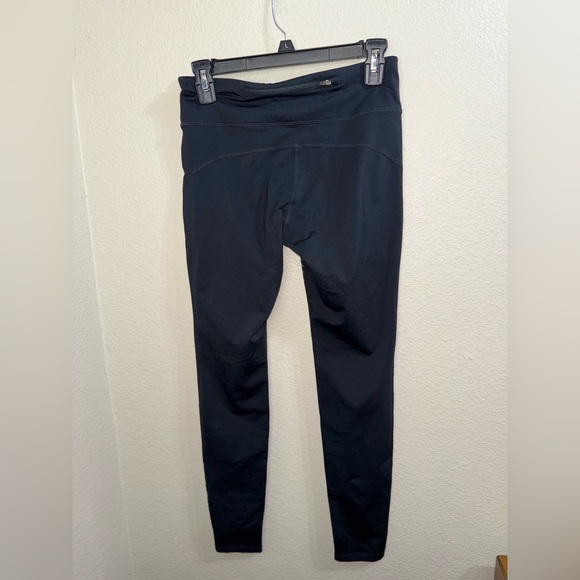 Nike Women's Black and White Patterned Leggings - Picture 8 of 10